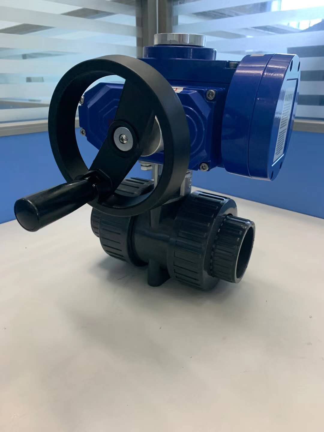 늄��������y